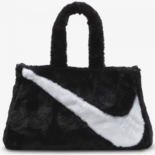 Дамска Чанта Nike W NSW FX FUR TOTE HO23