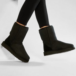 ДАМСКИ БОТУШИ UGG CLASSIC SHORT BOOT