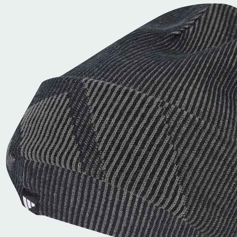 Шапка Adidas TWO TONE BEANIE - JM3063 Шапка Adidas TWO TONE BEANIE - JM3063