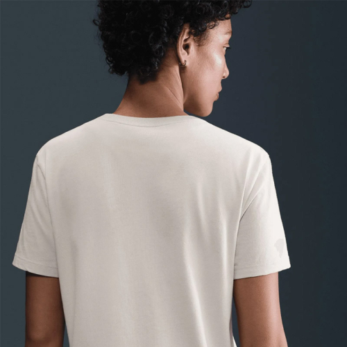 Дамска Тениска Nike W NSW CLUB SS TEE CC - IB2447-104