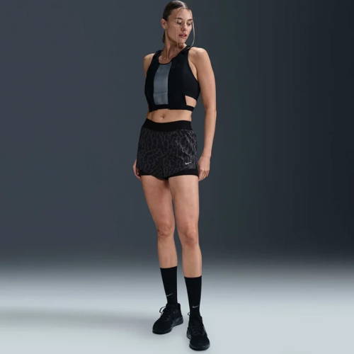 Дамски Къси Панталони Nike W NK SWT NVLT DF MR 2IN1 SHRT - IB5847-010