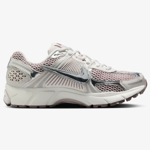 Дамски Маратонки Nike W ZOOM VOMERO 5