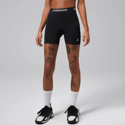 Дамски Клин Nike W J SPT DF HR 5IN ESS SHRT - IF2266-010