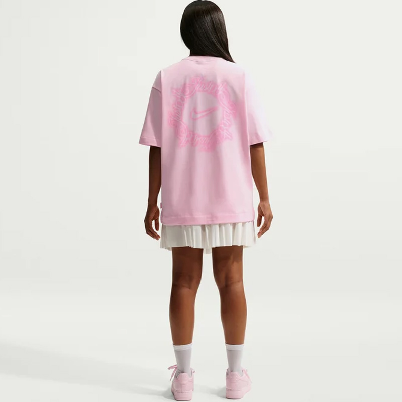 Дамска Тениска Nike W NSW SS TEE OS JDI SCRIPT - IO3525-663 Дамска Тениска Nike W NSW SS TEE OS JDI SCRIPT - IO3525-663