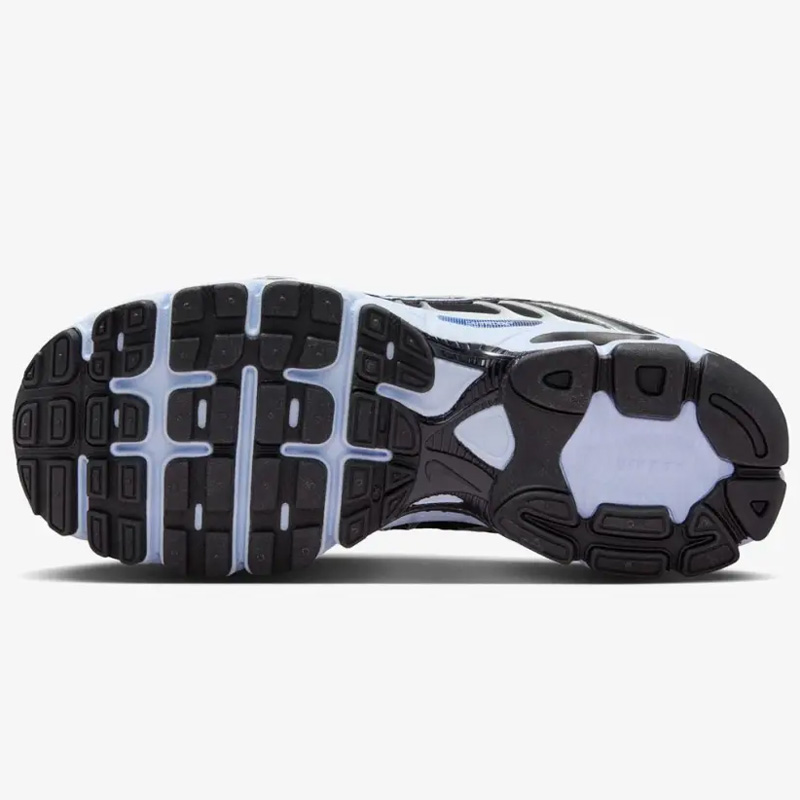 Дамски Маратонки Nike W AIR MAX MOTO 2K - HQ2056-500 Дамски Маратонки Nike W AIR MAX MOTO 2K - HQ2056-500