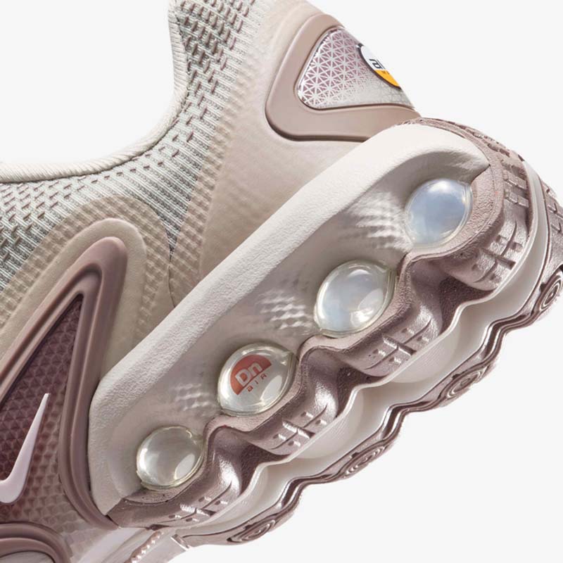 Маратонки Nike AIR MAX DN BG - IH7672-200 Маратонки Nike AIR MAX DN BG - IH7672-200