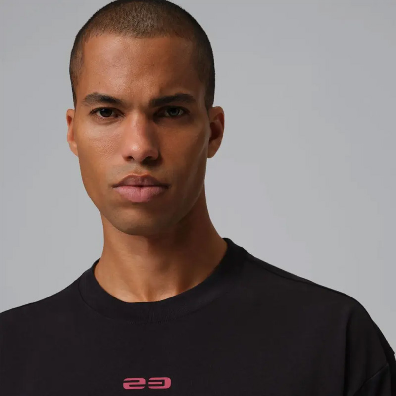 Мъжка Тениска Nike M J FLT SCRIPT BOXY SS CREW - IF3014-010 Мъжка Тениска Nike M J FLT SCRIPT BOXY SS CREW - IF3014-010