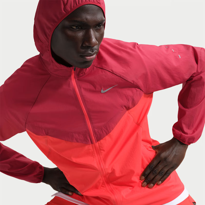 Мъжко Яке Nike M NK UV RPL STRIDE JACKET - HV4548-614 Мъжко Яке Nike M NK UV RPL STRIDE JACKET - HV4548-614