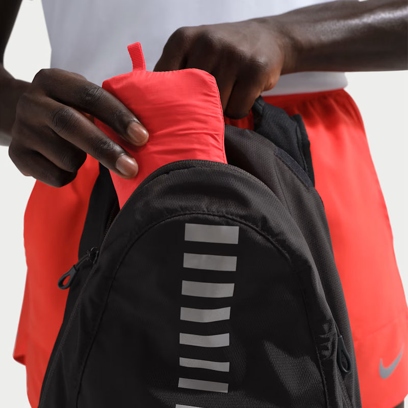 Мъжко Яке Nike M NK UV RPL STRIDE JACKET - HV4548-614 Мъжко Яке Nike M NK UV RPL STRIDE JACKET - HV4548-614