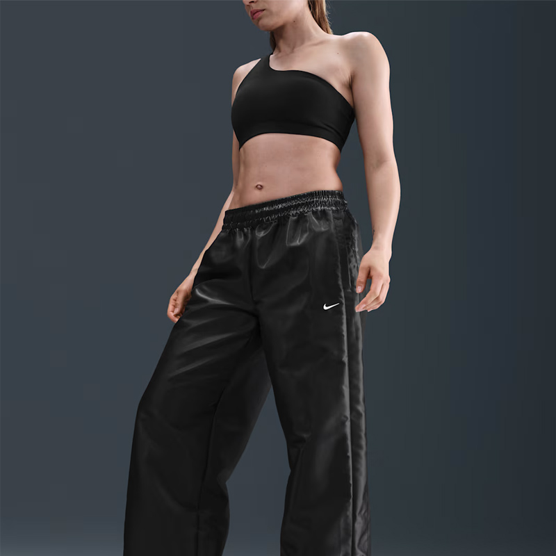 Дамски Панталон Nike W NSW NK LIQ SHINE PANT - HV2475-010 Дамски Панталон Nike W NSW NK LIQ SHINE PANT - HV2475-010