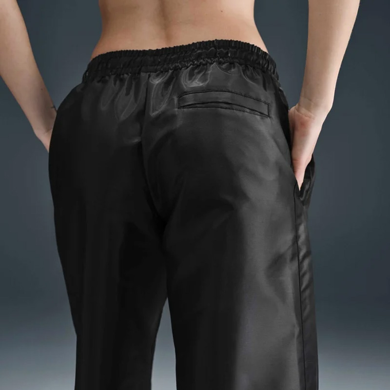 Дамски Панталон Nike W NSW NK LIQ SHINE PANT - HV2475-010 Дамски Панталон Nike W NSW NK LIQ SHINE PANT - HV2475-010