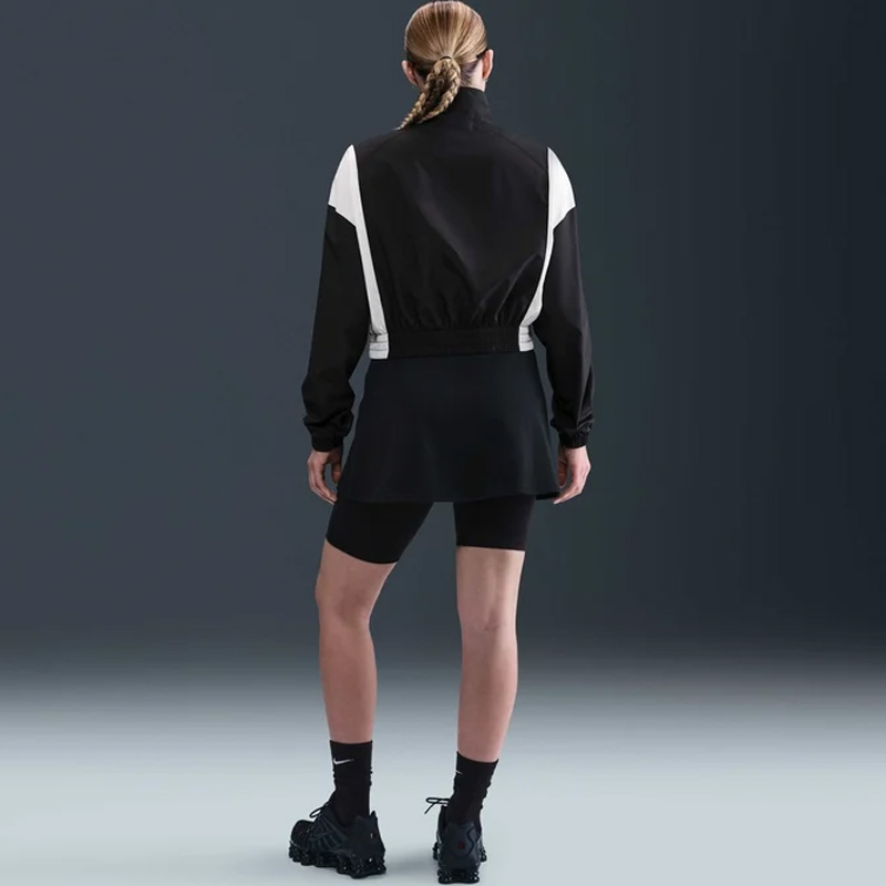 Дамски Суичър Nike W NSW CLSSC WVN REMIX LTWT PO - IH8478-010 Дамски Суичър Nike W NSW CLSSC WVN REMIX LTWT PO - IH8478-010