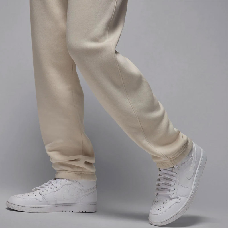 Дамско Долнище Nike W J BRK FLC PANT 24 - FV7077-104 Дамско Долнище Nike W J BRK FLC PANT 24 - FV7077-104