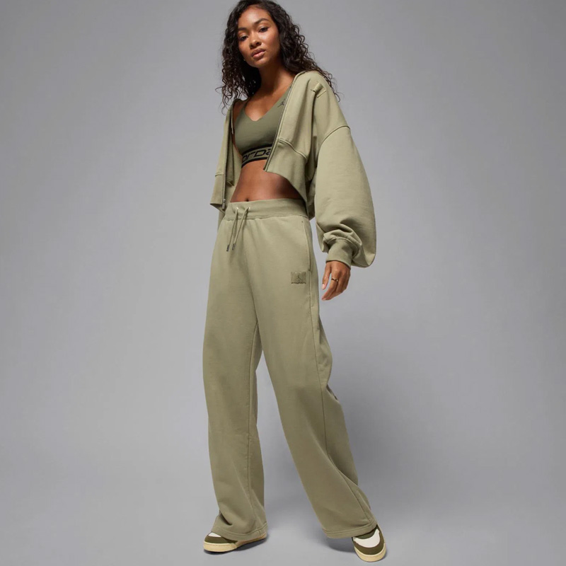 Дамско Долнище Nike W J FLT FLC FT OH PANT ADJ - IF3590-205 Дамско Долнище Nike W J FLT FLC FT OH PANT ADJ - IF3590-205