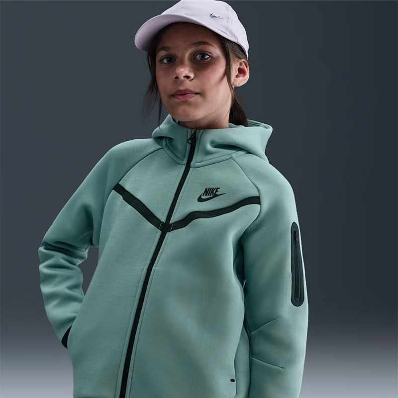 Детски Екип Nike G NSW TCH FLC HD FZ LS - PD - HV8695-017 Детски Екип Nike G NSW TCH FLC HD FZ LS - PD - HV8695-017