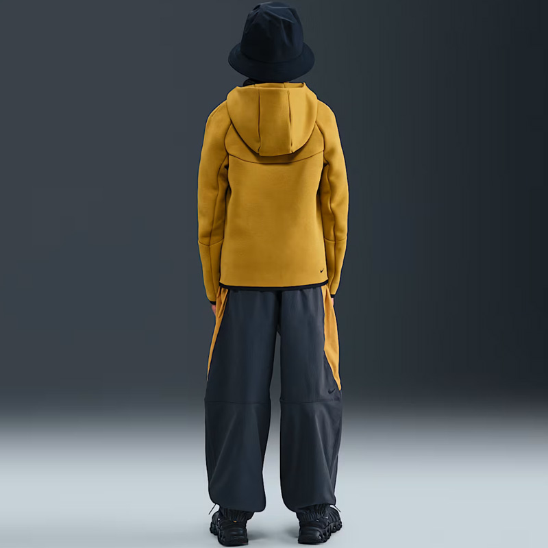 Детско Горнище Nike B NSW TCH FLC FZ - PD - HV5867-352 Детско Горнище Nike B NSW TCH FLC FZ - PD - HV5867-352