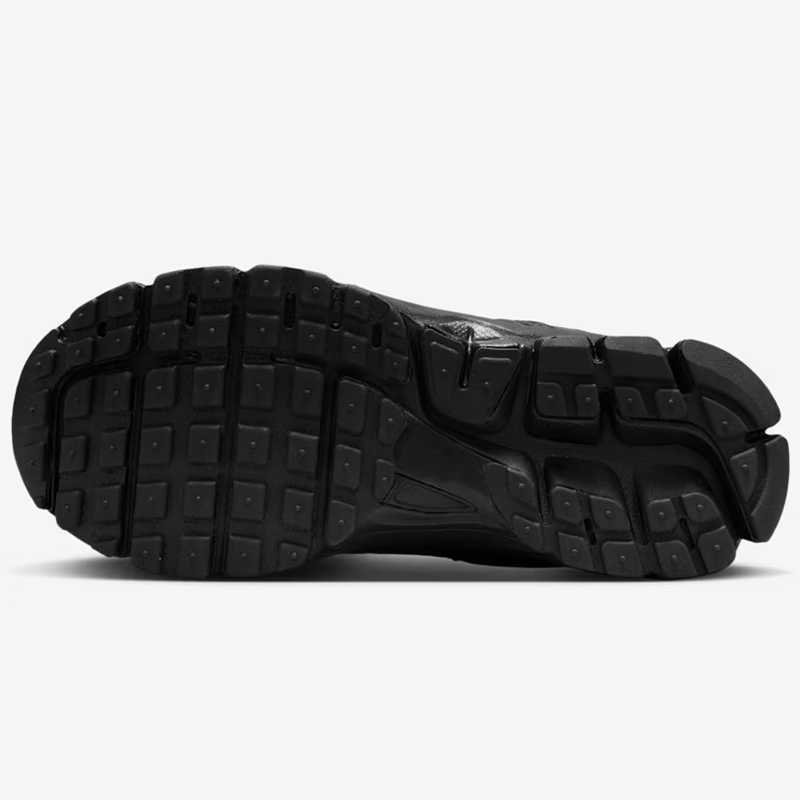 Маратонки Nike VOMERO 5 BG - HF6998-007 Маратонки Nike VOMERO 5 BG - HF6998-007