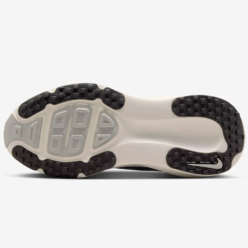 Маратонки Nike VOMERO 18 GS - HQ2157-004 Маратонки Nike VOMERO 18 GS - HQ2157-004