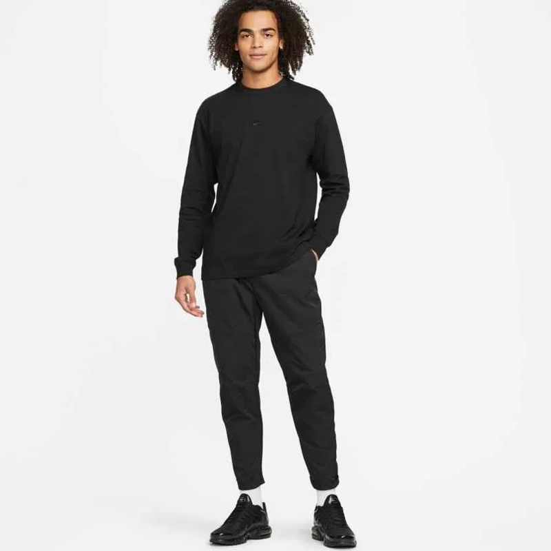 Мъжка Блуза Nike M NSW PREM ESSNTL SUST LS TEE - DO7390-010 Мъжка Блуза Nike M NSW PREM ESSNTL SUST LS TEE - DO7390-010