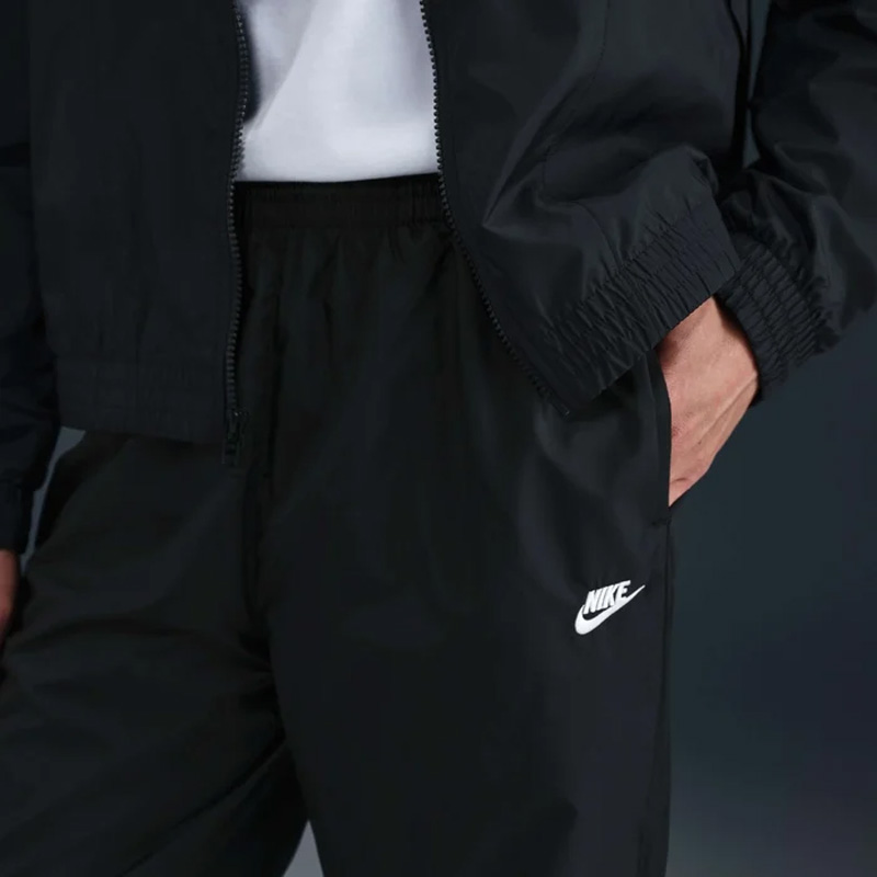 Мъжки Екип Nike M NK CLUB WVN TRK SUIT - HJ1985-011 Мъжки Екип Nike M NK CLUB WVN TRK SUIT - HJ1985-011