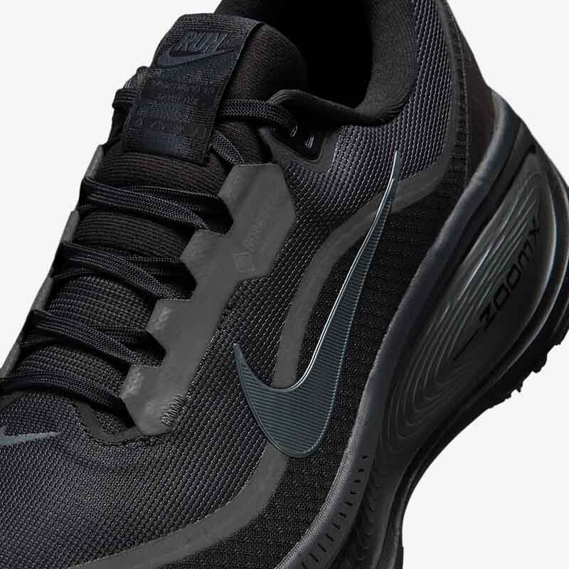 Мъжки Маратонки NIKE VOMERO 18 GTX - HQ7001-001 Мъжки Маратонки NIKE VOMERO 18 GTX - HQ7001-001
