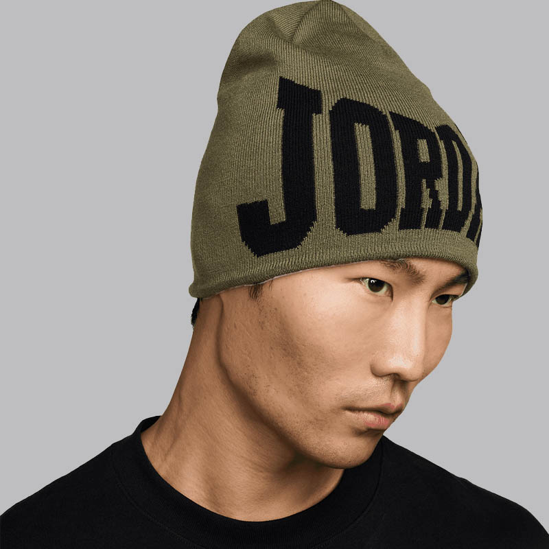 Шапка Nike U J PEAK BEANIE BRK GX - II1716-222 Шапка Nike U J PEAK BEANIE BRK GX - II1716-222