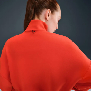 Дамска Блуза Nike W NK 24.7 DF HZ TOP SOFT KNIT - HQ8188-633