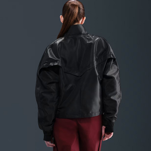 Дамско Яке Nike W NSW NK LIQ SHINE WR JKT - HV2467-010