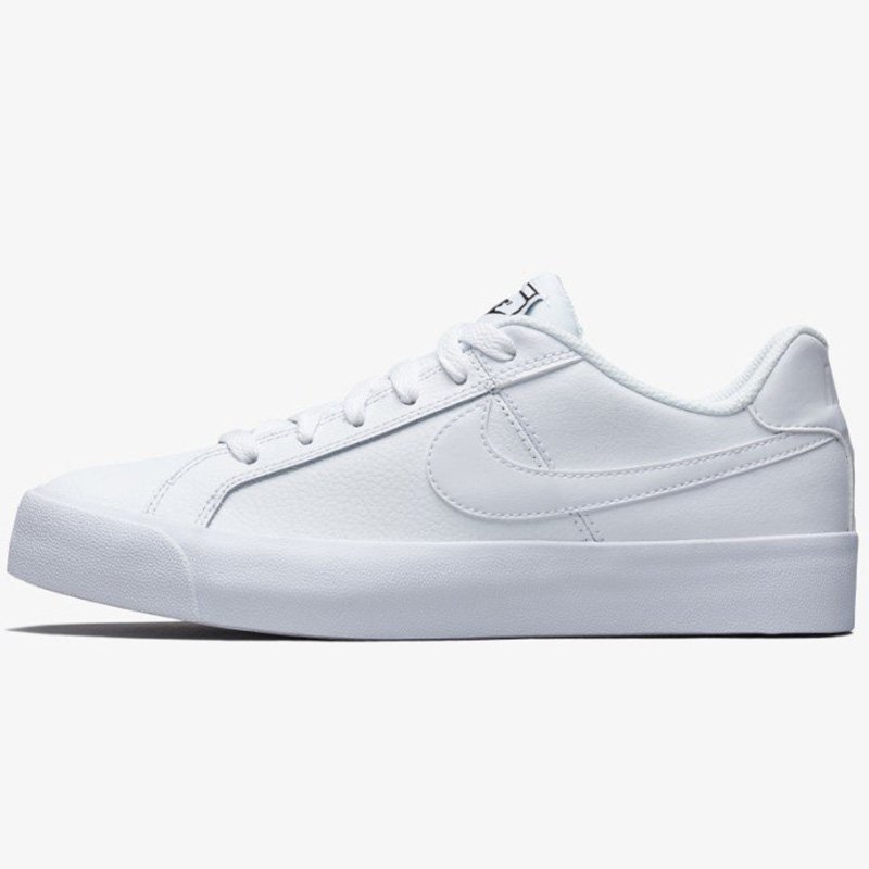 nike nike court royale ac