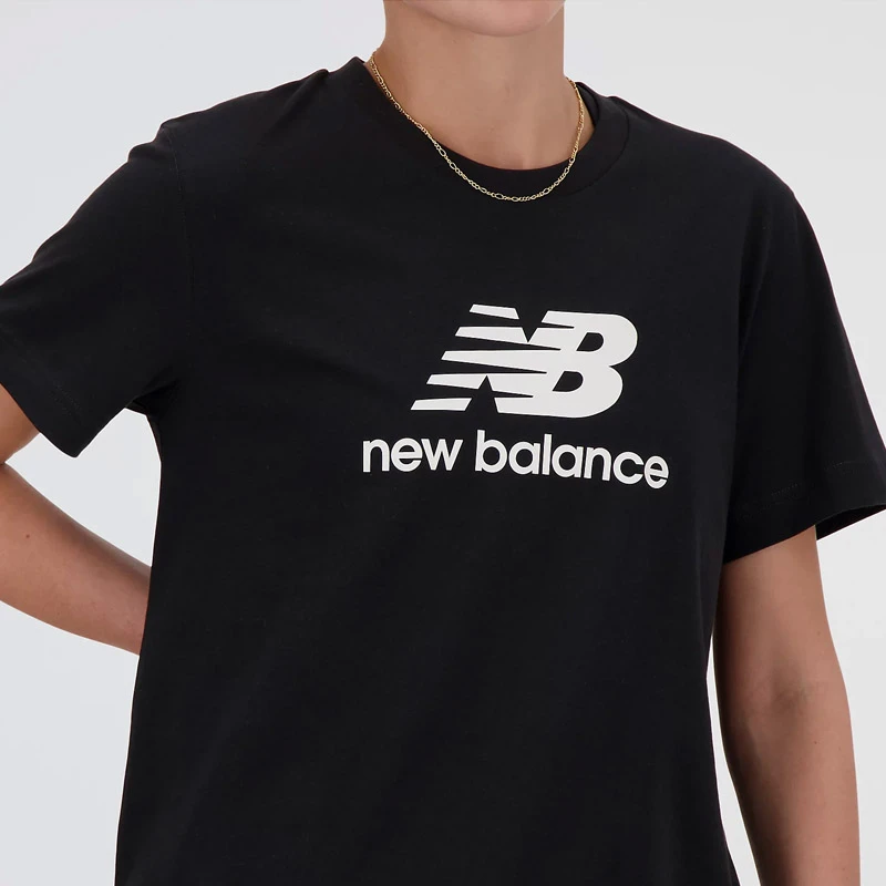 Дамска Тениска New Balance SHIRT NEW BALANCE JERSEY STACKED LOGO T-SHIRT Дамска Тениска New Balance SHIRT NEW BALANCE JERSEY STACKED LOGO T-SHIRT