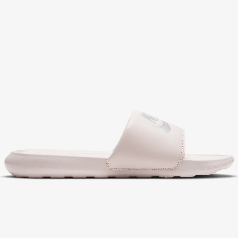ДАМСКИ ЧЕХЛИ NIKE VICTORI ONE SLIDE ДАМСКИ ЧЕХЛИ NIKE VICTORI ONE SLIDE