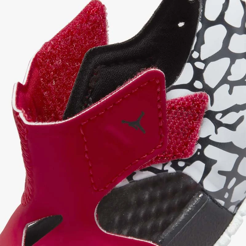 ДЕТСКИ САНДАЛИ NIKE JORDAN FLARE BT ДЕТСКИ САНДАЛИ NIKE JORDAN FLARE BT