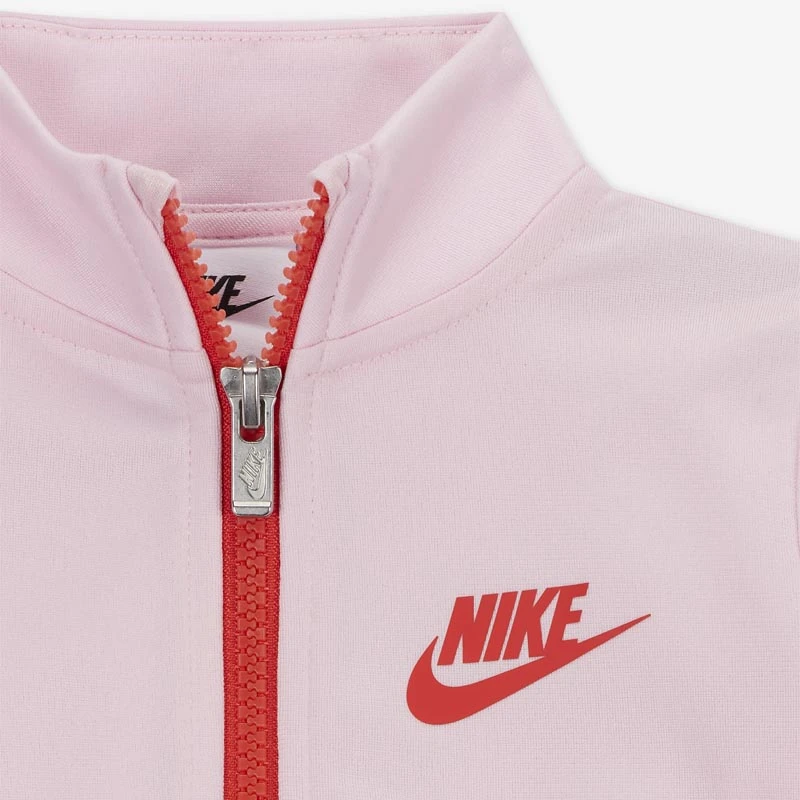Бебешки Екип Nike NKG XO SWOOSH TRICOT SET Бебешки Екип Nike NKG XO SWOOSH TRICOT SET