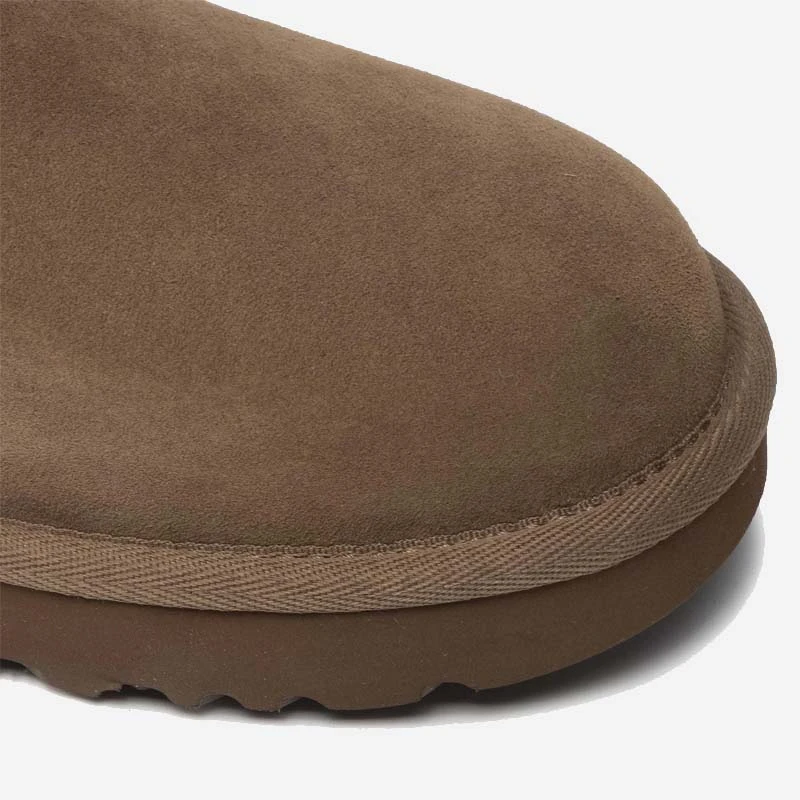 ДАМСКИ БОТУШИ UGG CLASSIC SHORT BOOT ДАМСКИ БОТУШИ UGG CLASSIC SHORT BOOT