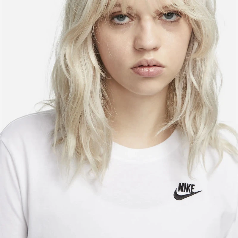 Дамска Тениска Nike W NSW TEE CLUB Дамска Тениска Nike W NSW TEE CLUB
