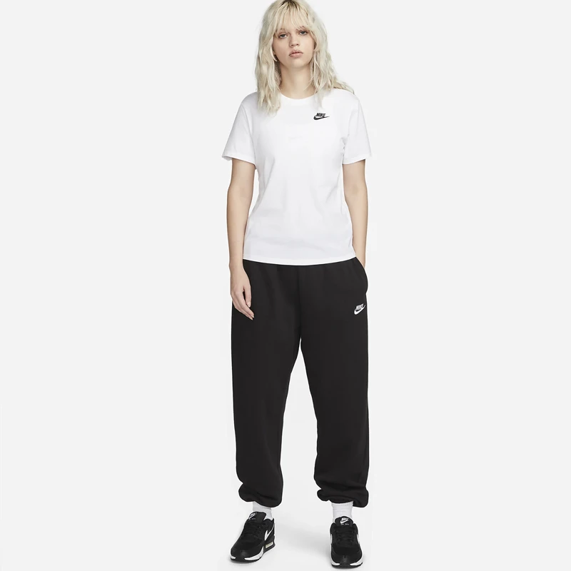 Дамска Тениска Nike W NSW TEE CLUB Дамска Тениска Nike W NSW TEE CLUB