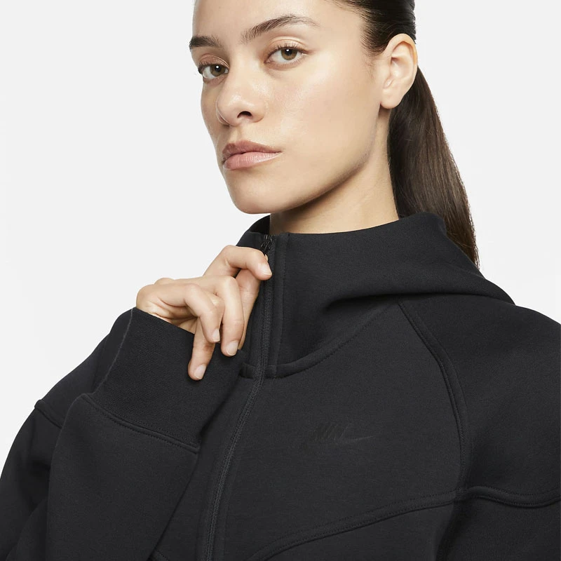 Дамски Екип Nike W NSW TCH FLC WR FZ HDY Дамски Екип Nike W NSW TCH FLC WR FZ HDY