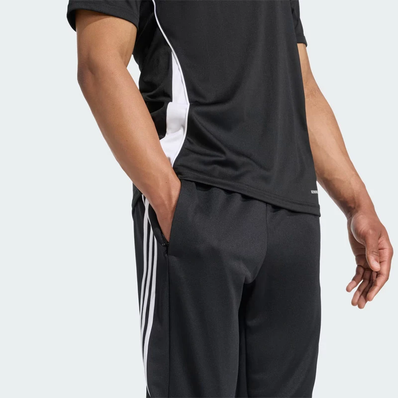 Мъжки Екип Adidas SQ25 TR JKT - JV6067 Мъжки Екип Adidas SQ25 TR JKT - JV6067