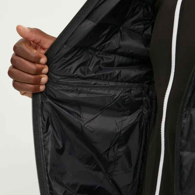 Мъжко яке Emporio Armani - 8NPB24 PNGPZ 1200 XXL N TRAIN CORE ID M Мъжко яке Emporio Armani - 8NPB24 PNGPZ 1200 XXL N TRAIN CORE ID M