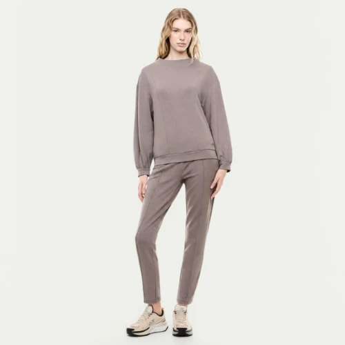 Дамски екип Emporio Armani TRAIN CORE LADY RELAX W T-SUIT - 7W000194-U6100