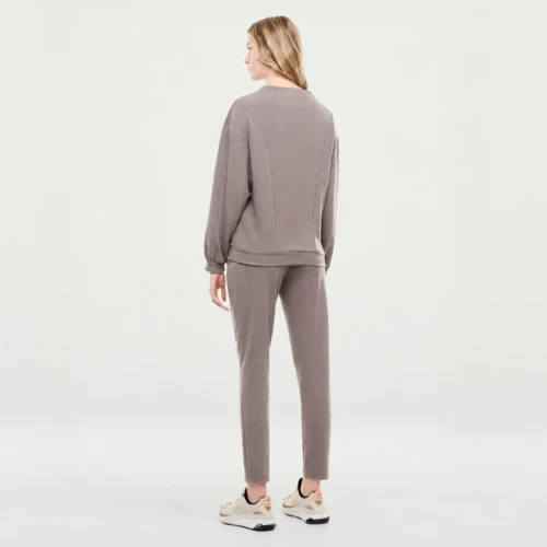 Дамски екип Emporio Armani TRAIN CORE LADY RELAX W T-SUIT - 7W000194-U6100