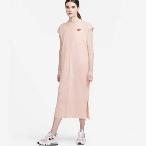 ДАМСКА РОКЛЯ NIKE DRESS EARTH DAY FT