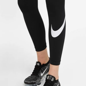 ДАМСКИ КЛИН NIKE ESSNTL LGGNG SWOOSH MR