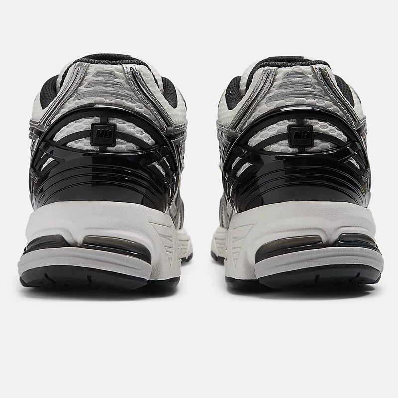 Маратонки New Balance 1906R - FOOTWEAR CLASSICS - M1906RER-D Маратонки New Balance 1906R - FOOTWEAR CLASSICS - M1906RER-D