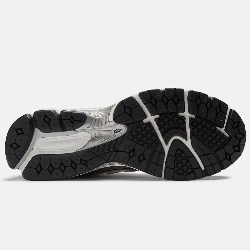Маратонки New Balance 1906R - FOOTWEAR CLASSICS - M1906RER-D Маратонки New Balance 1906R - FOOTWEAR CLASSICS - M1906RER-D