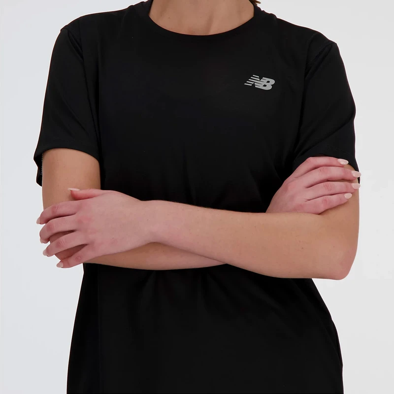 Дамска Тениска New Balance SHORT SLEEVE - WT41222-BK Дамска Тениска New Balance SHORT SLEEVE - WT41222-BK