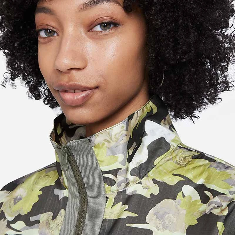 ДАМСКО ГОРНИЩЕ NIKE SPORTSWEAR WOVEN JACKET ДАМСКО ГОРНИЩЕ NIKE SPORTSWEAR WOVEN JACKET