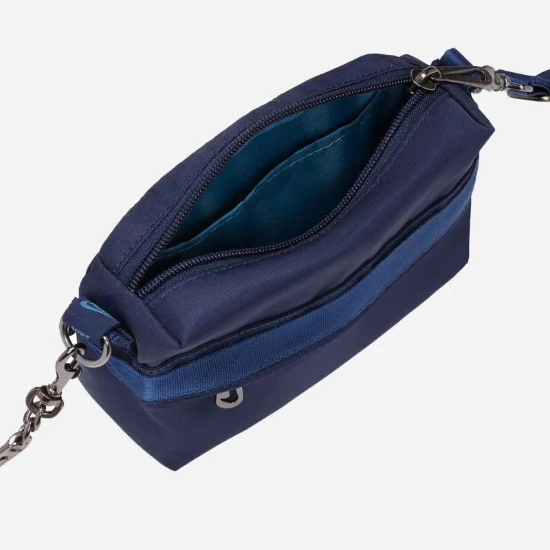 ДАМСКА ЧАНТА NIKE FUTURA LUXE CROSSBODY ДАМСКА ЧАНТА NIKE FUTURA LUXE CROSSBODY