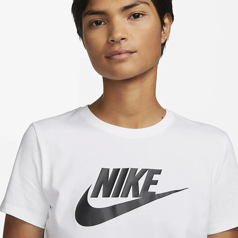 ДАМСКА ТЕНИСКА NIKE TEE ESSNTL ICN FTRA ДАМСКА ТЕНИСКА NIKE TEE ESSNTL ICN FTRA