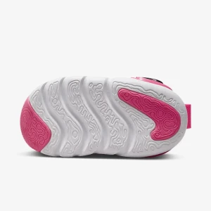 ДЕТСКИ МАРАТОНКИ NIKE DYNAMO GO BT